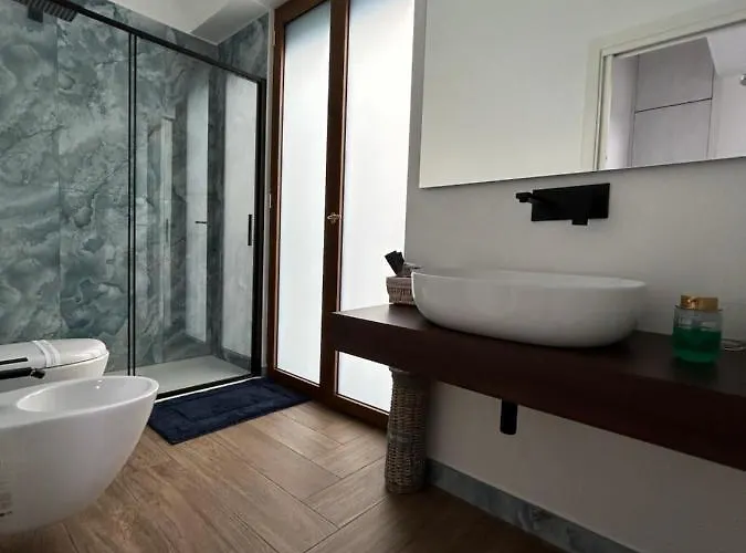 Core E Core * Νάπολη